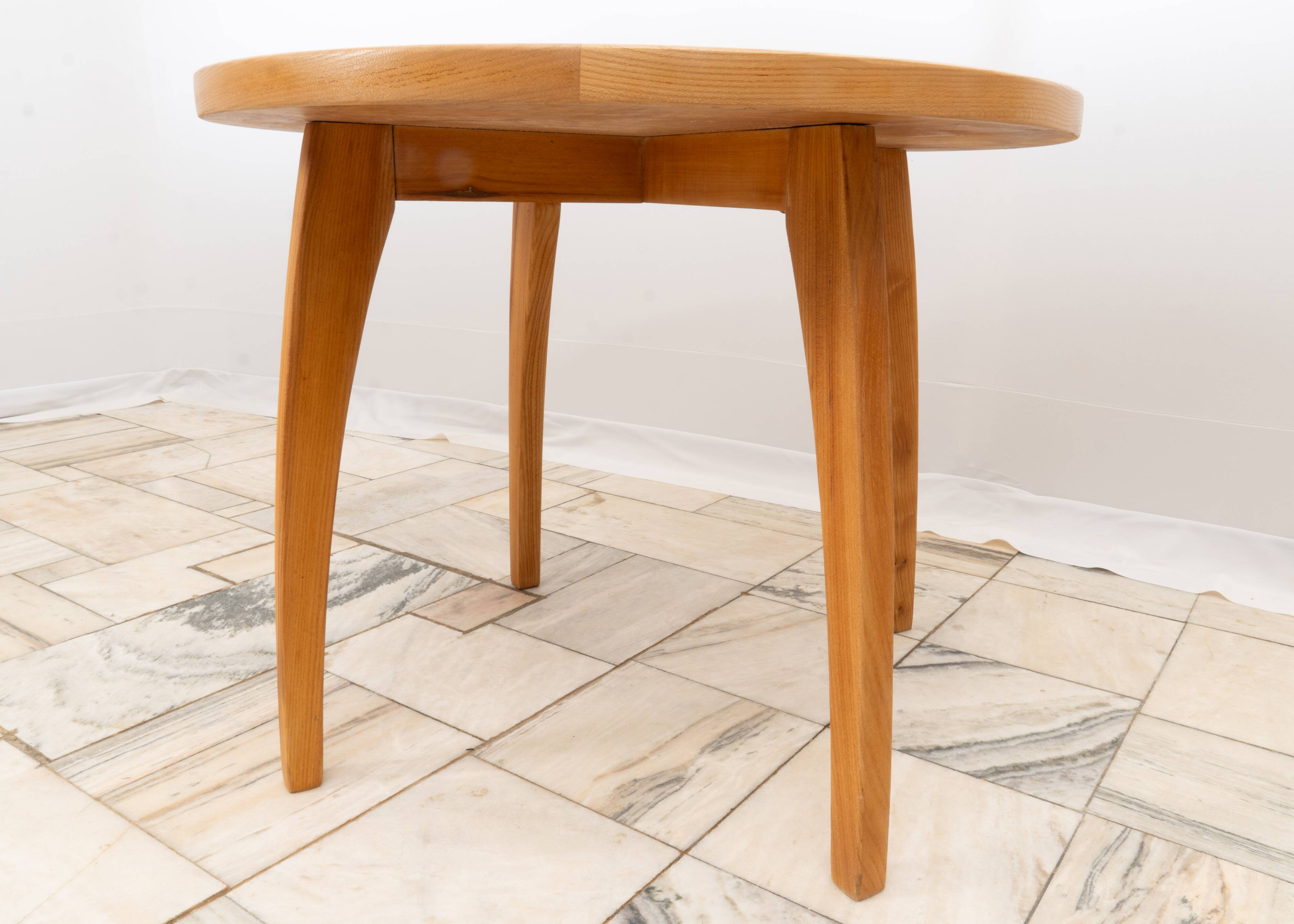 Table basse en chêne entièrement restaurée, années 1950, Tchécoslovaquie