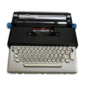 Machine à écrire électrique Olivetti Lettera 36