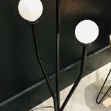 Ball floor lamp