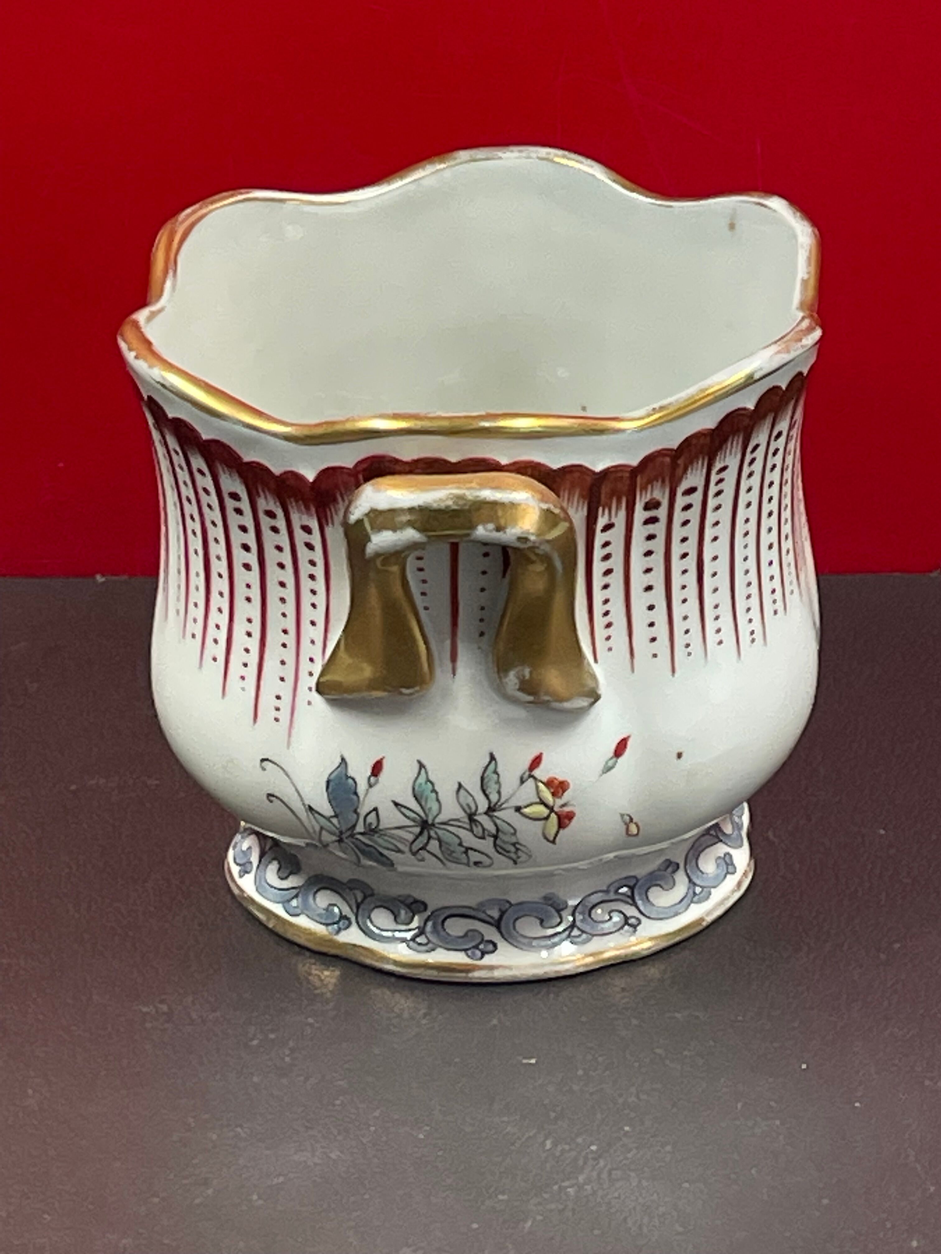 Small porcelain pot cache from Limoges Paris