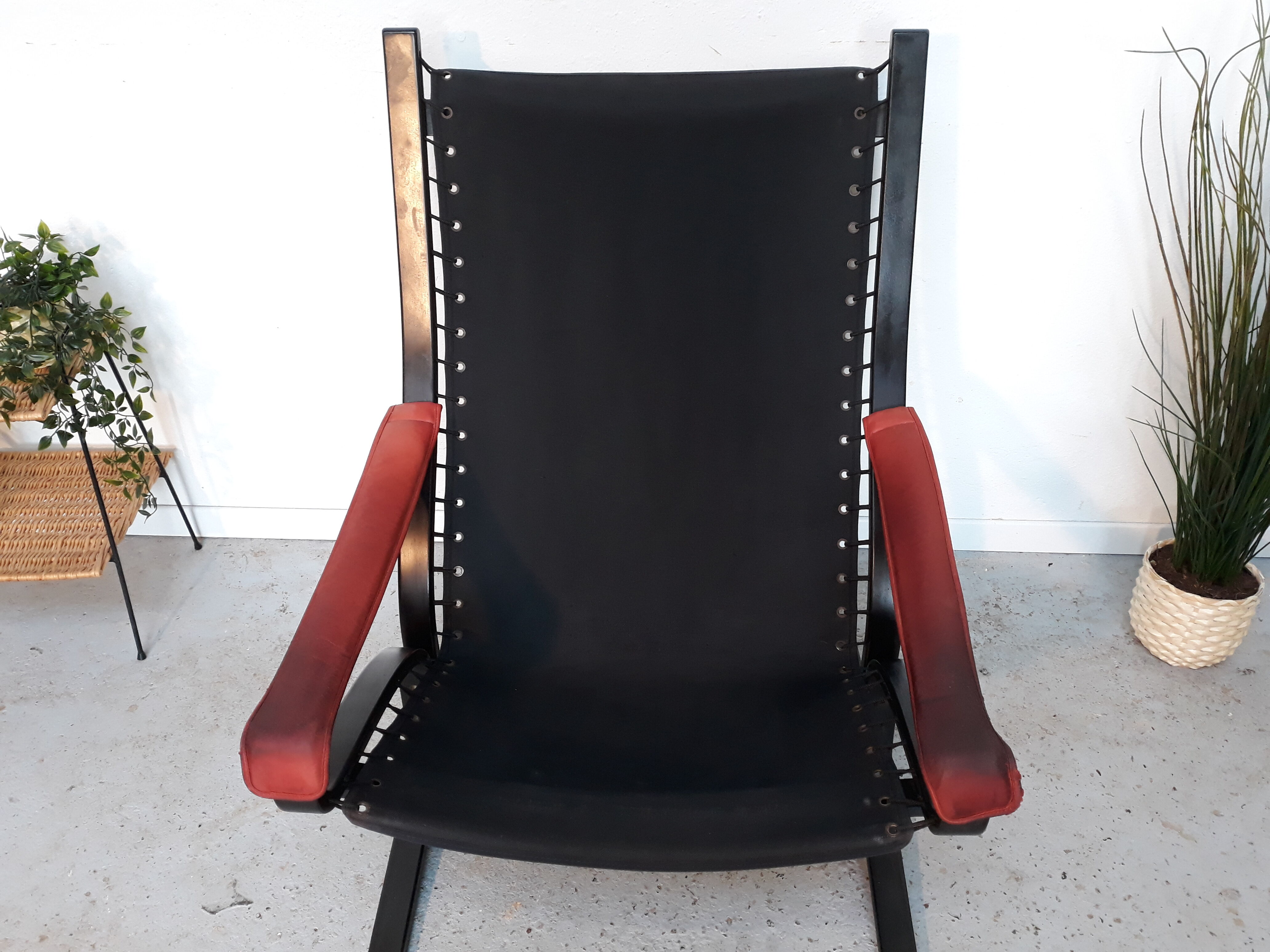 Vintage siesta armchair by Ingmar Relling