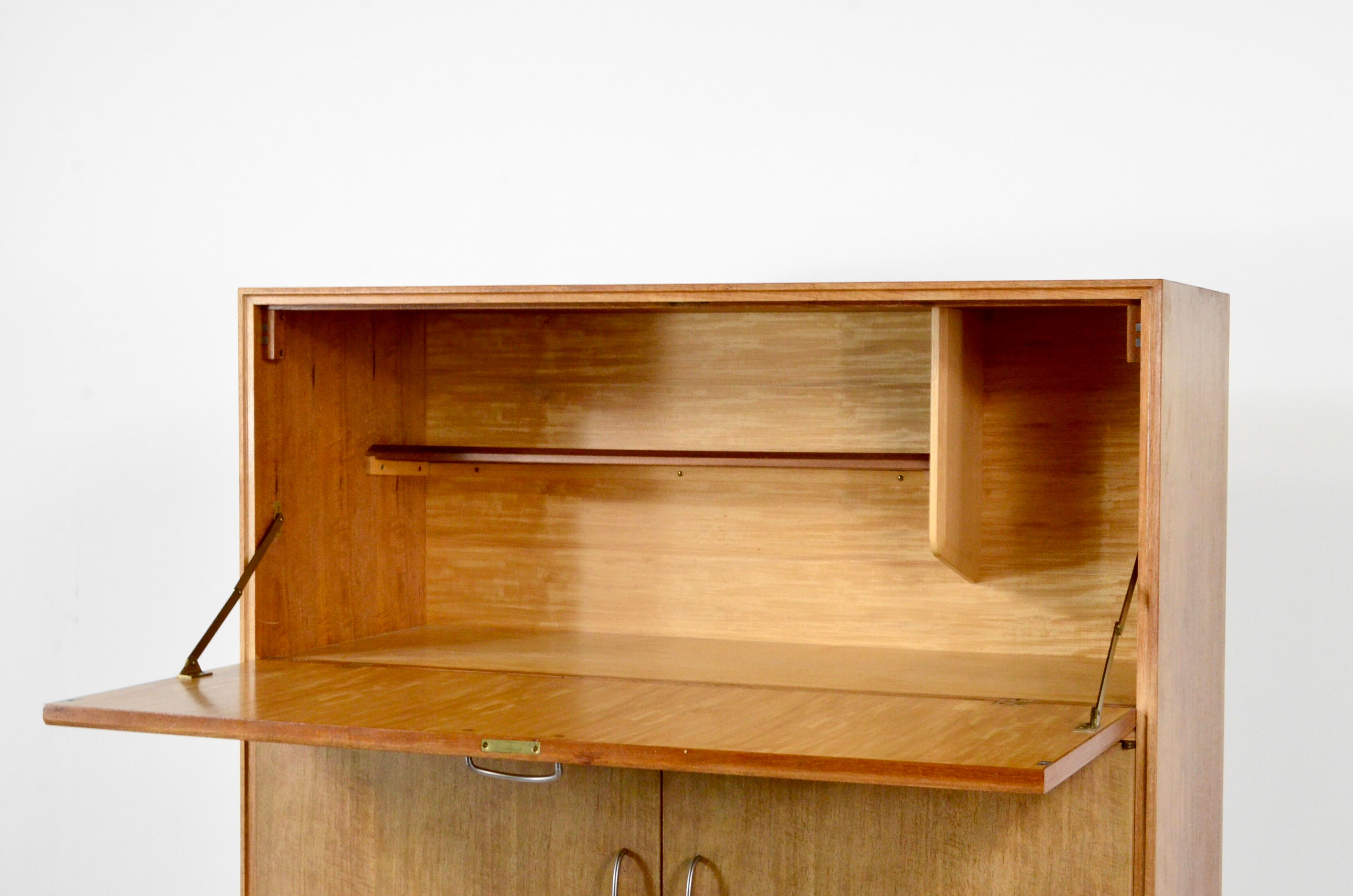 Midcentury cocktail cabinet / bureau by Gordon Russell