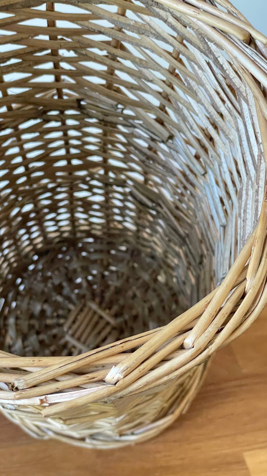 Vintage rattan umbrella stand