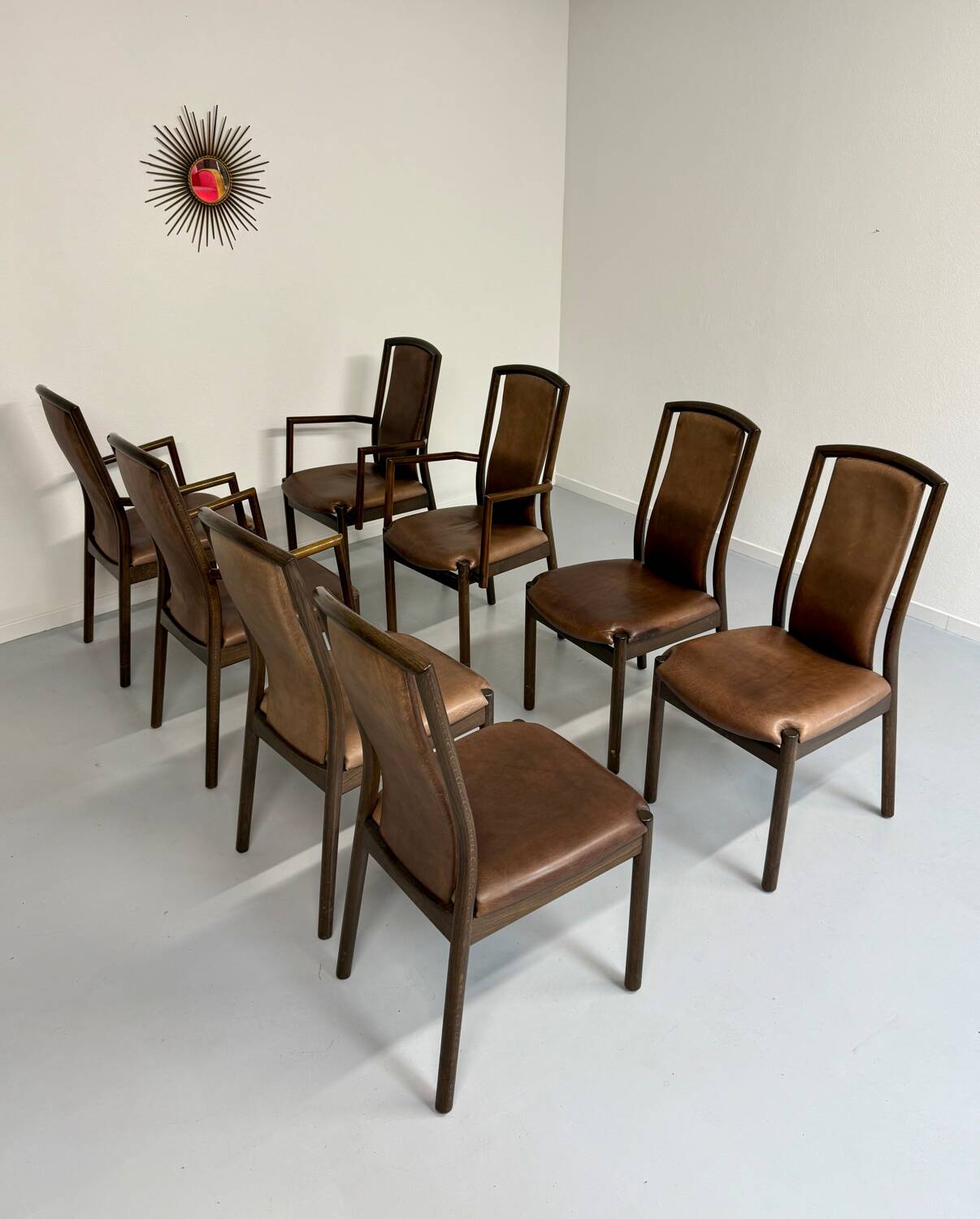 Set of 8 wooden and thick leather armchairs, Girsberger design, 80s