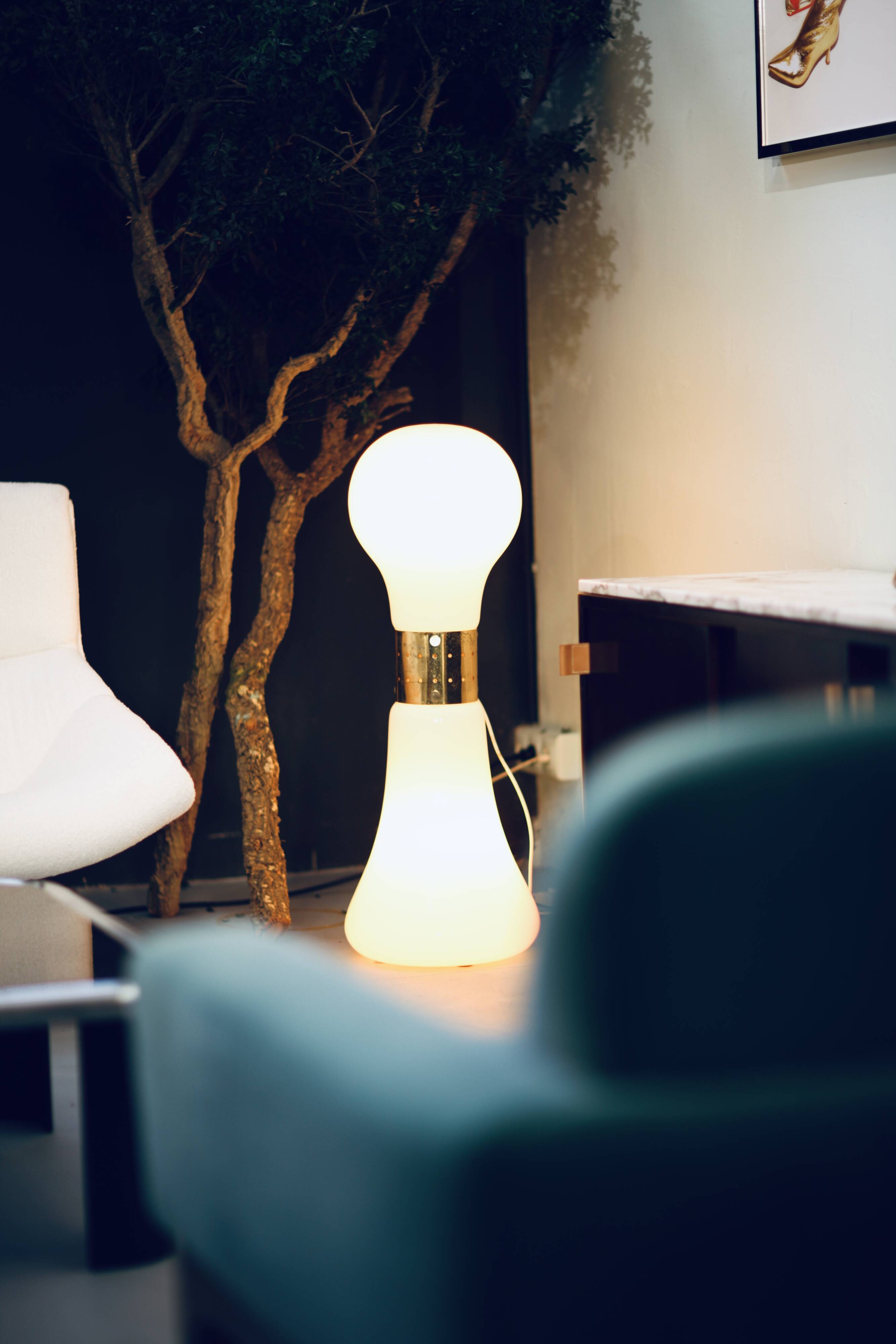 Brillo Floor Lamp in White Murano Glass Attributed to Carlo Nason