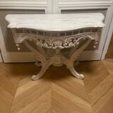 Console en bois sculptée