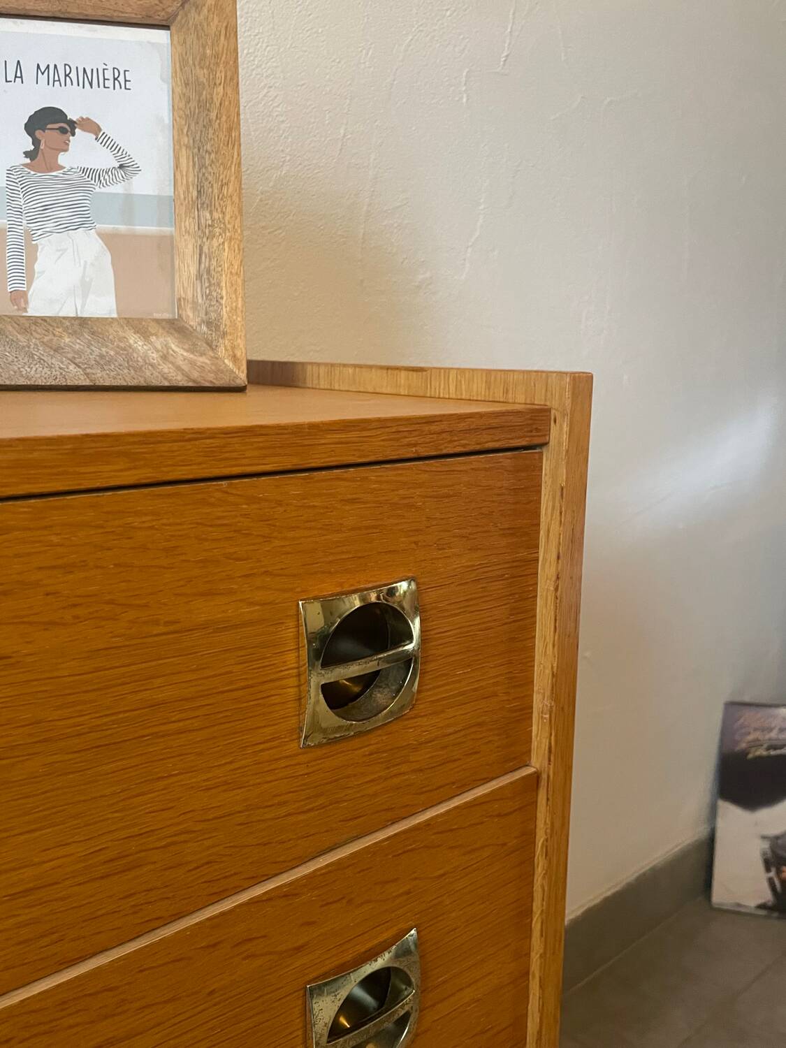 Vintage oak chest of drawers