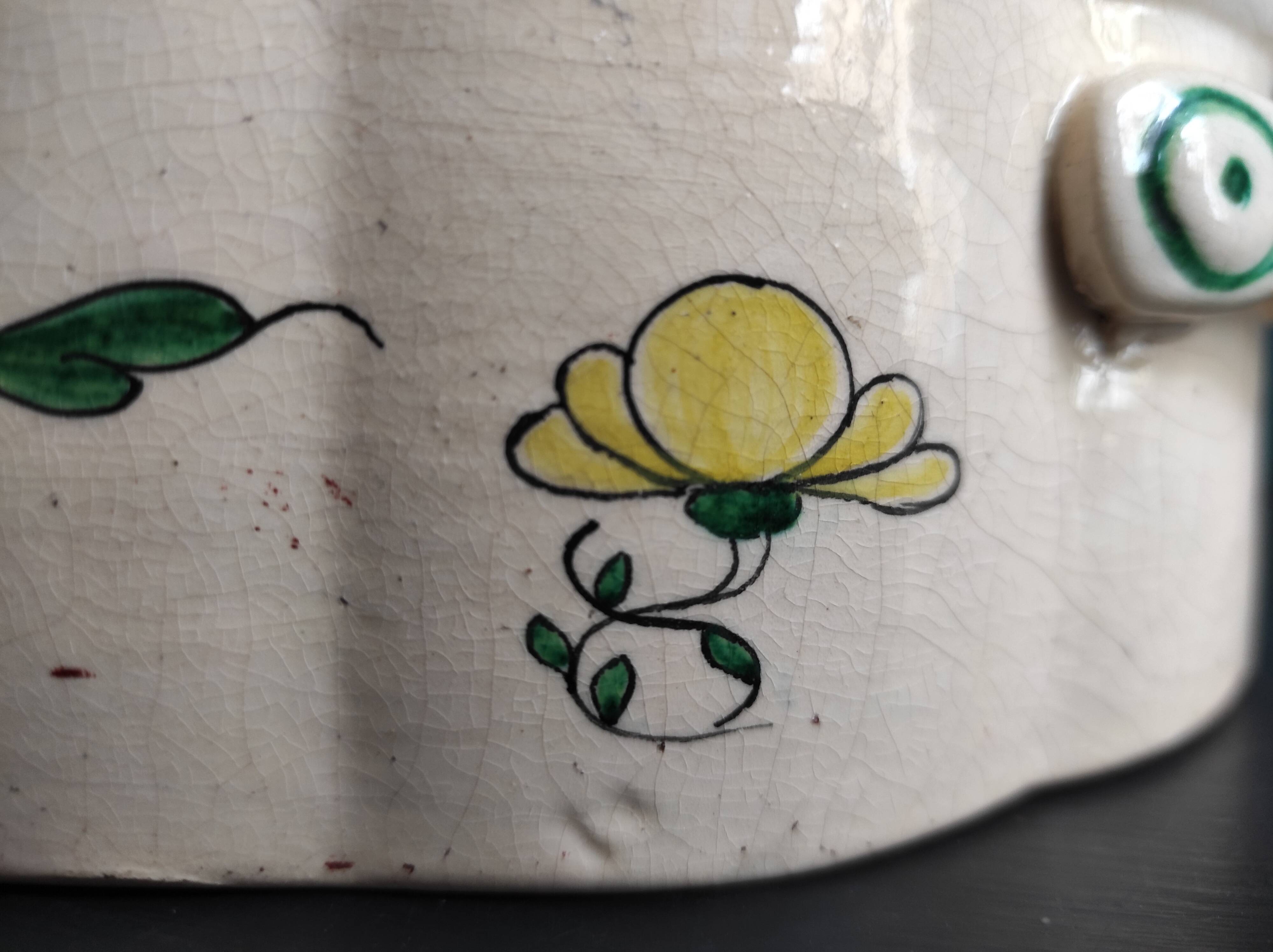 Antique serving plate, or "jardinière" from the faience of La Rochelle, 18th