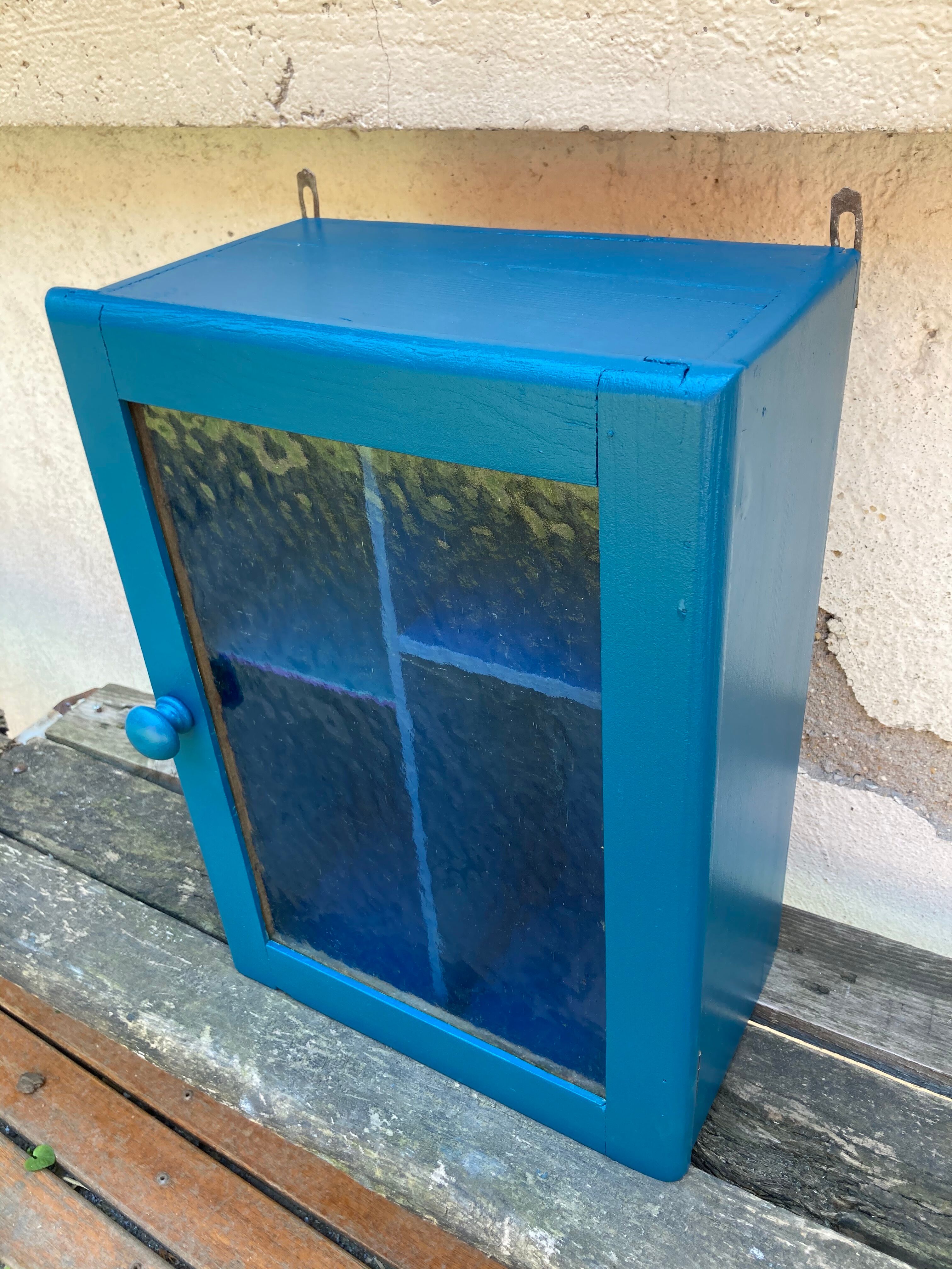 Glazed medicine cabinet