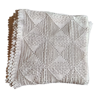 Dessus de lit en coton blanc, ancien jeté de canapé en crochet , couvre lit  blanc