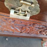 Chinese trunk