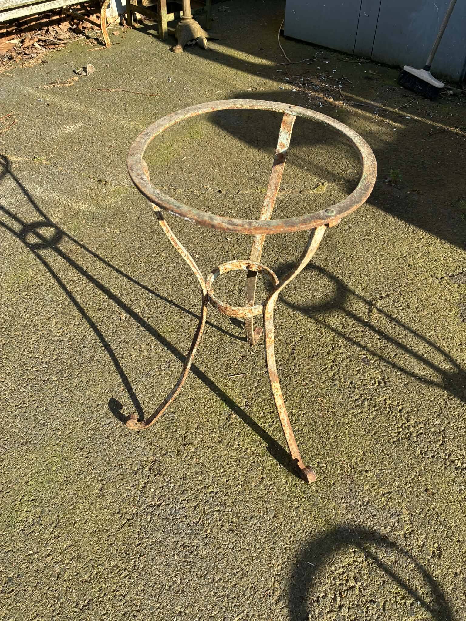 Ensemble de 4 portes plantes/pots d'extérieur