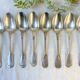 Ensemble de 8 cuillères à soupe vintage en métal argenté