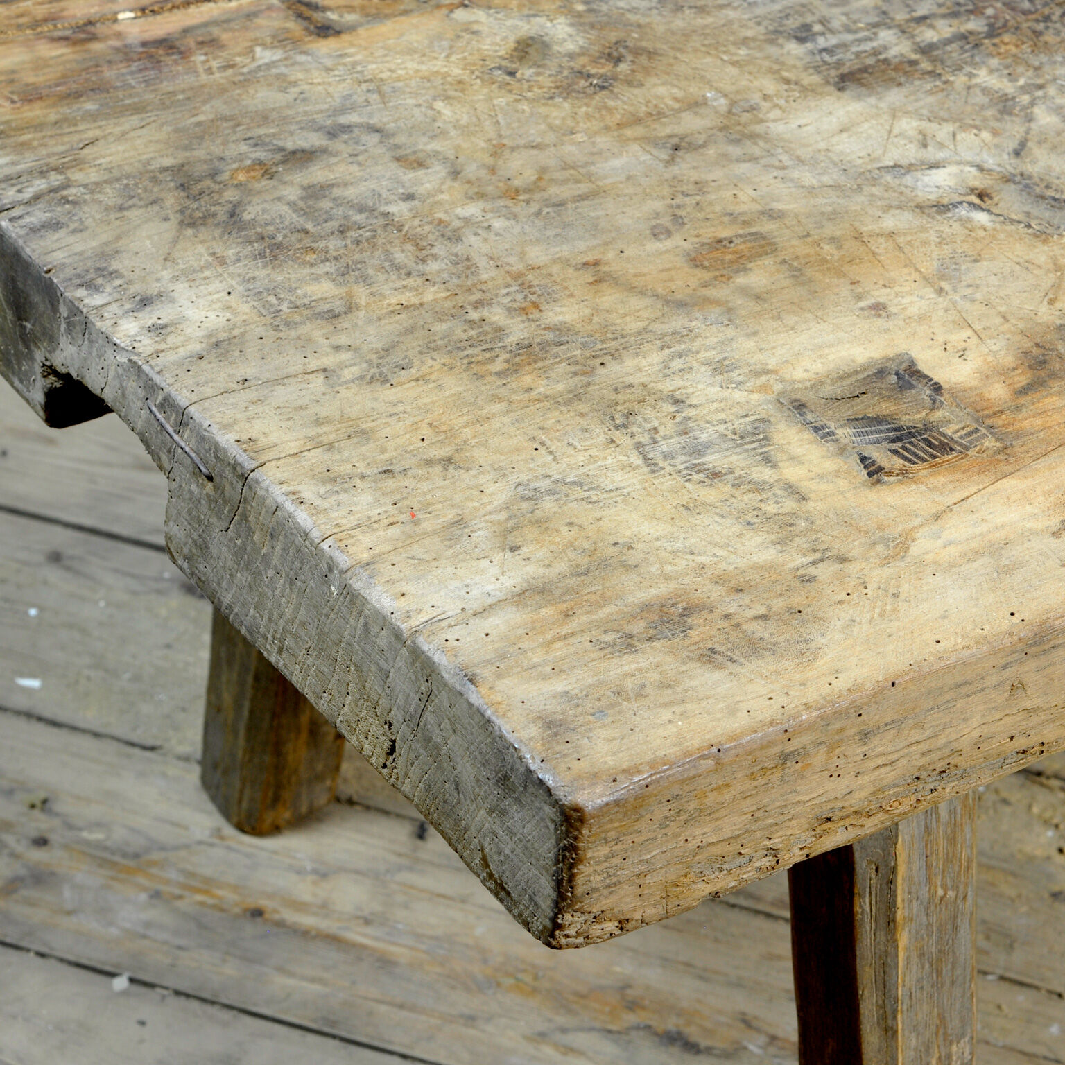 Table basse de ferme, années 1930
