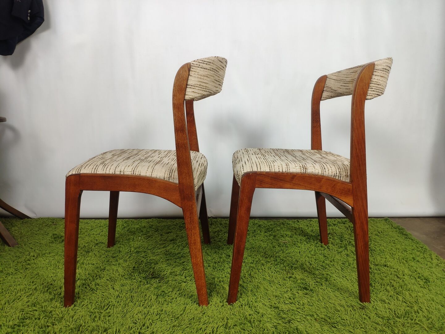 Paire de chaises Baumann