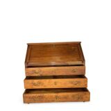 Antique Italian secrétaire in solid walnut, 1920s/1930s.