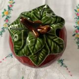 Pot en barbotine en forme de fraise