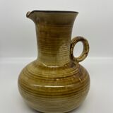 Brutalist pitcher