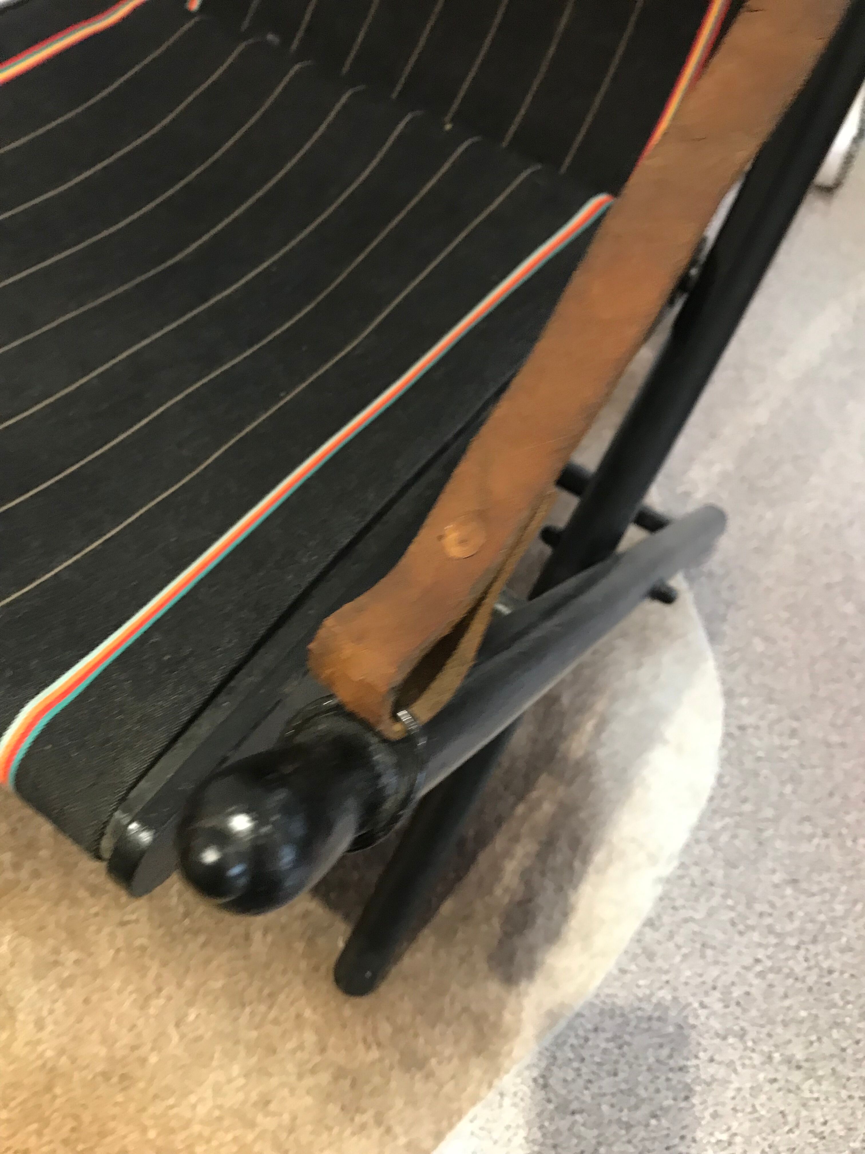 Colonial-style folding armchair