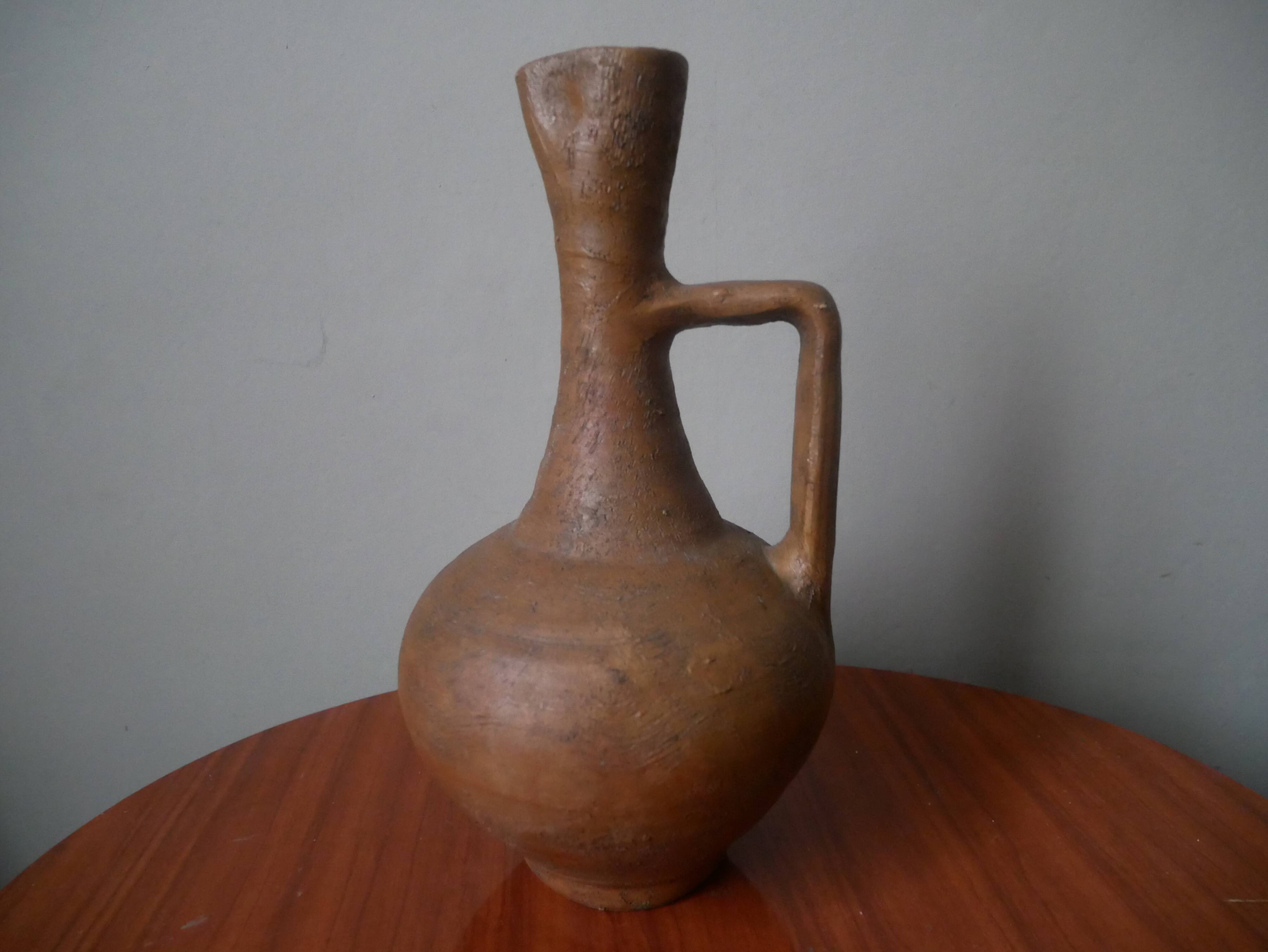 Ceramic jar pottery handmade terracotta vase soliflore decoration countryside slow