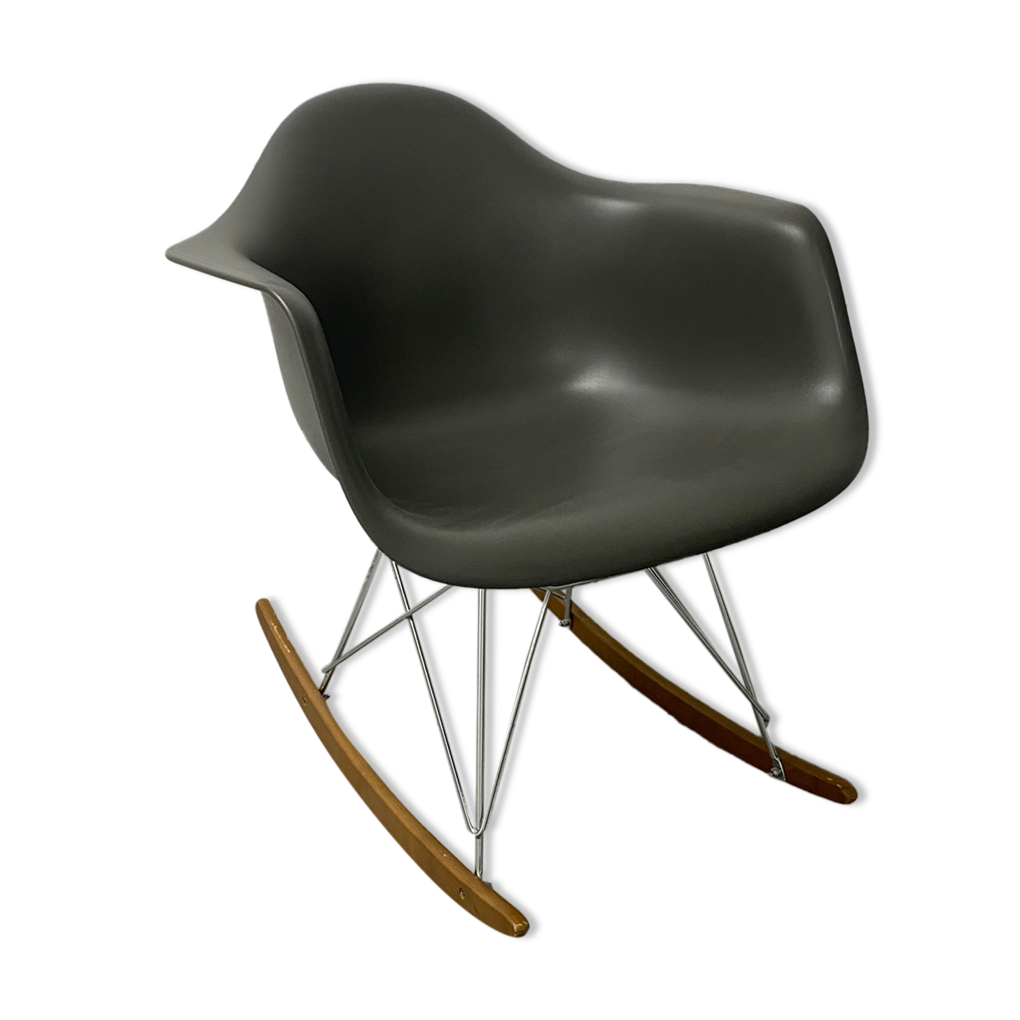 Fauteuil RAR de Charles et Ray Eames édition Vitra