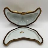 Porcelain box in the shape of a crescent