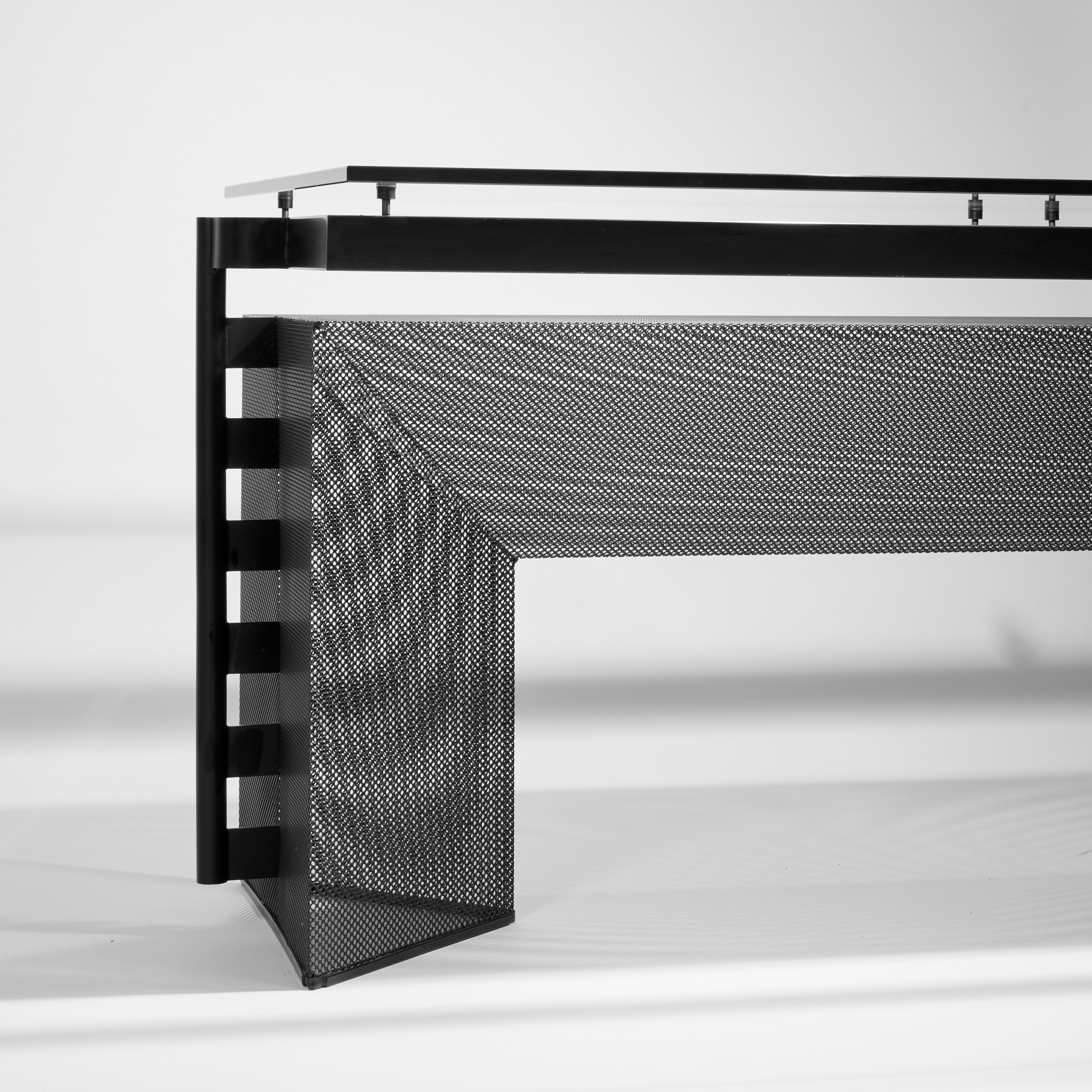 Tesi table & six Seconda 602 chairs by Mario Botta, edit by Alias