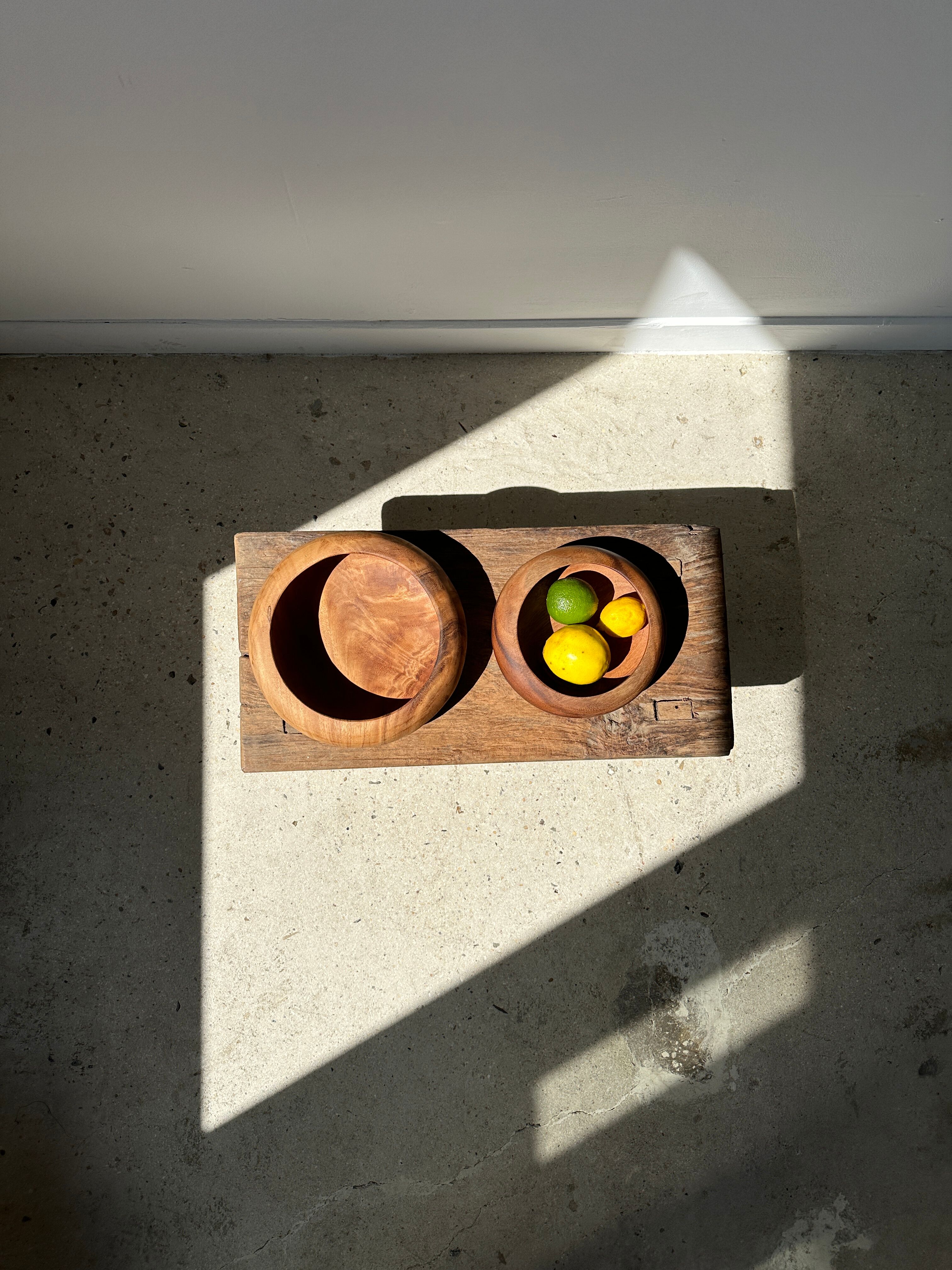 Bowl or monoxyl teak cut d:25.5