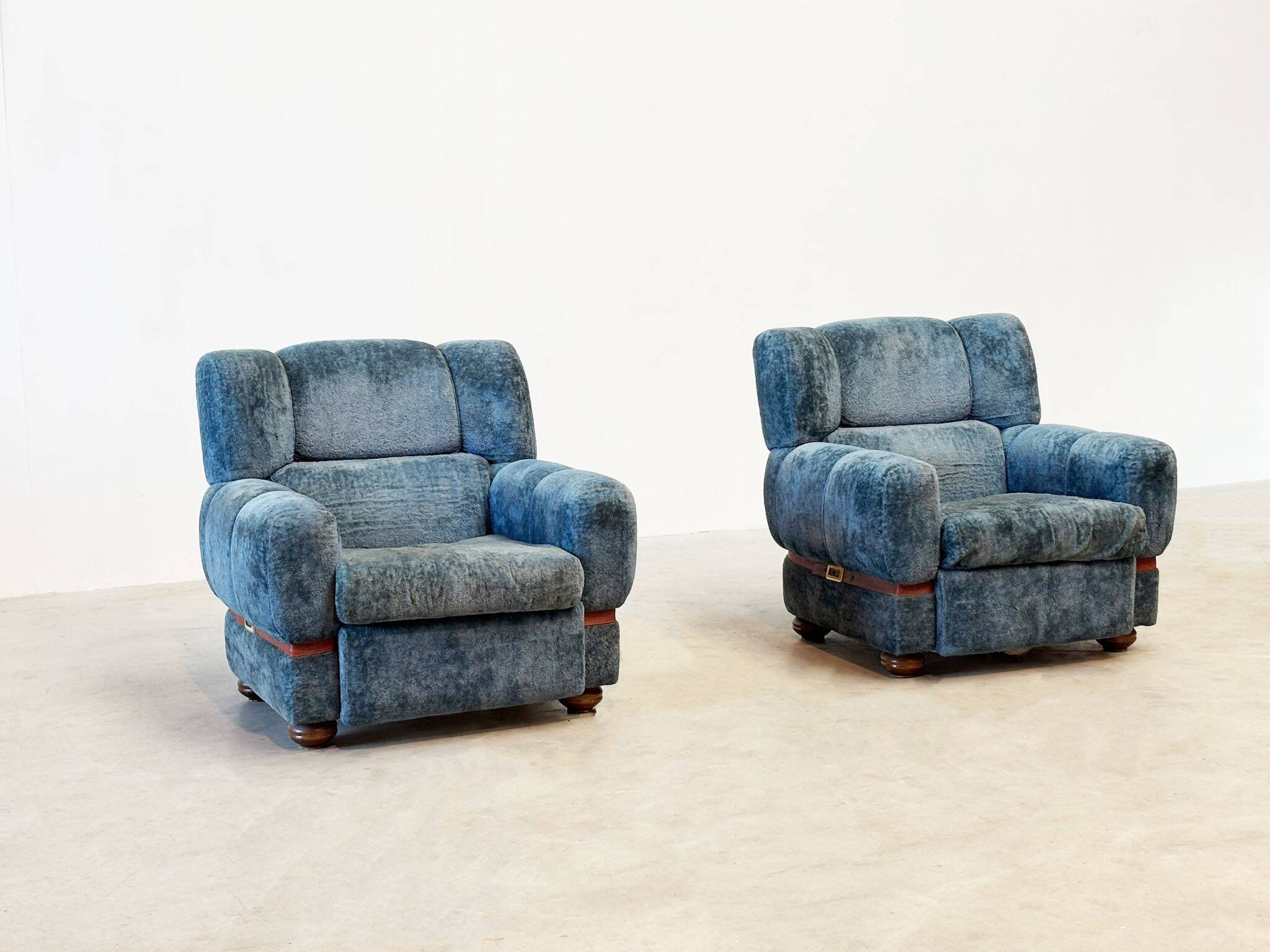 Set of two French lounge chairs