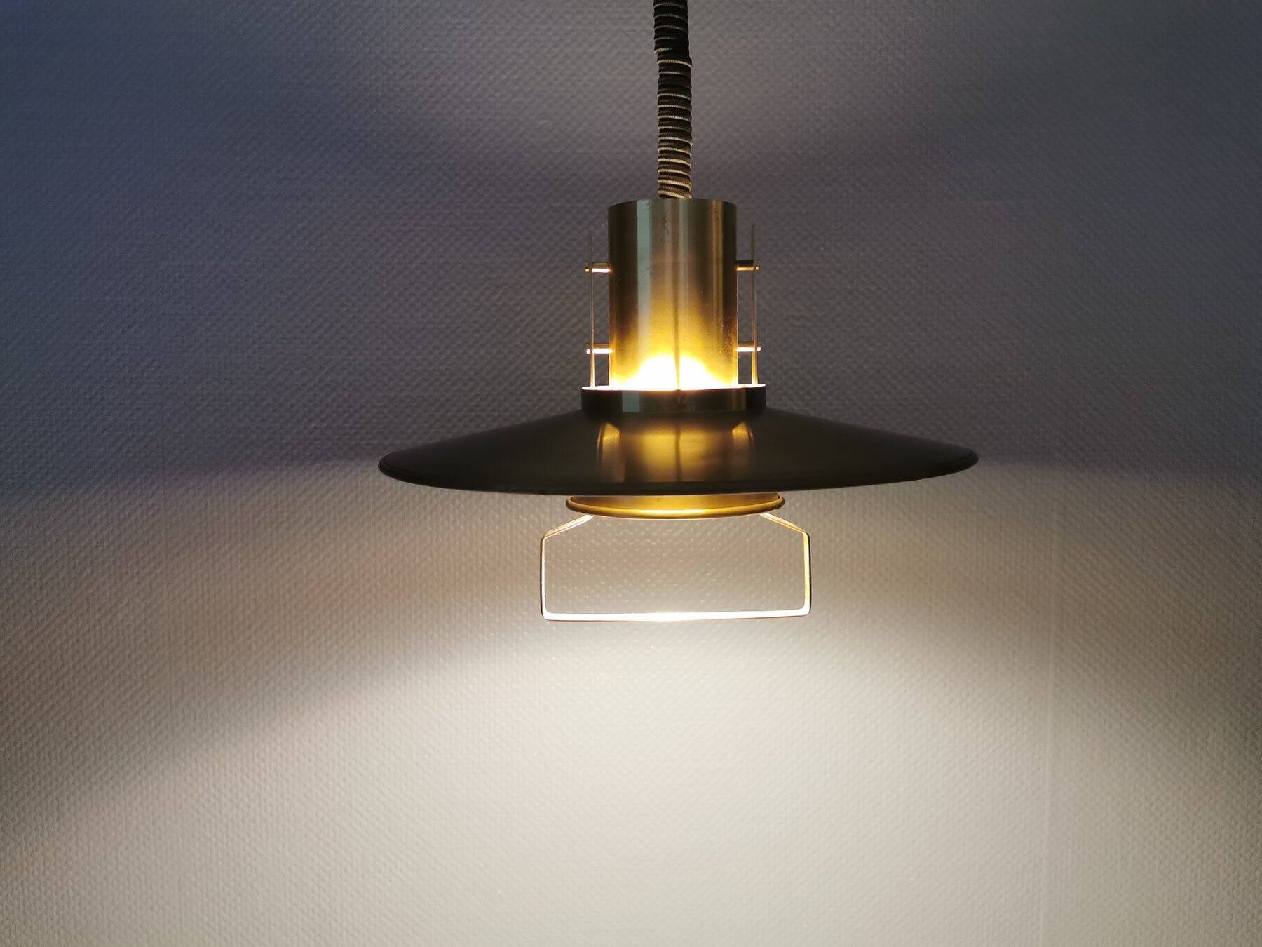 hanging lamp from Danish Vitrika (no label, but we know the lamp)