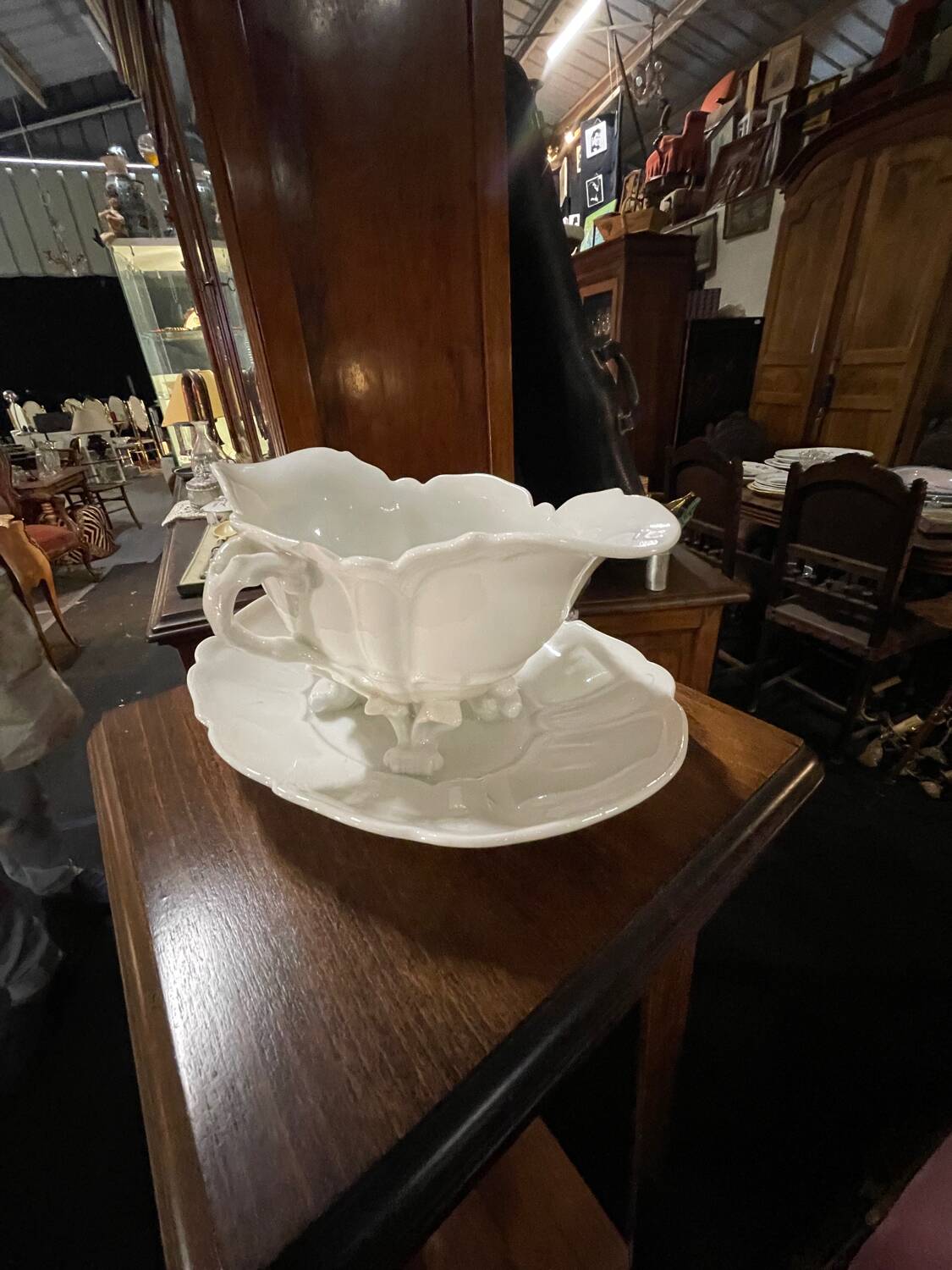 Porcelain sauceboat 1860