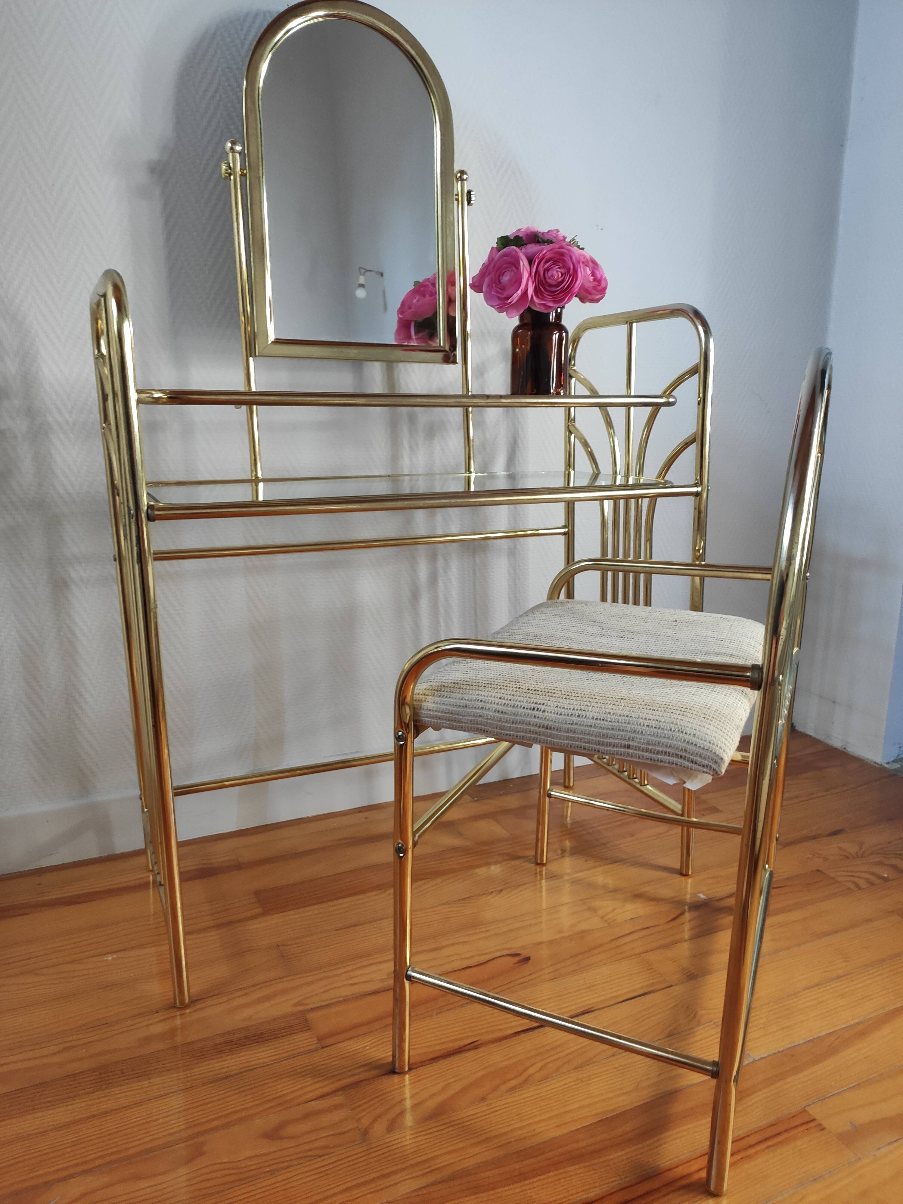 Vintage hairdresser