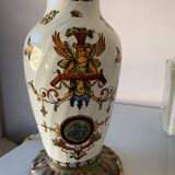 Pied de lampe en faience de gien décor renaissance 1876