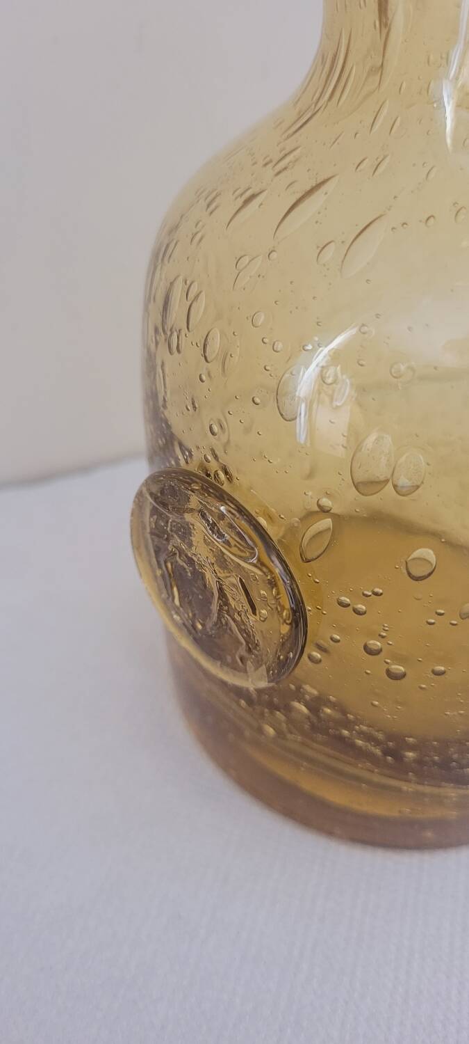 Pichet en verre bullé soufflé
