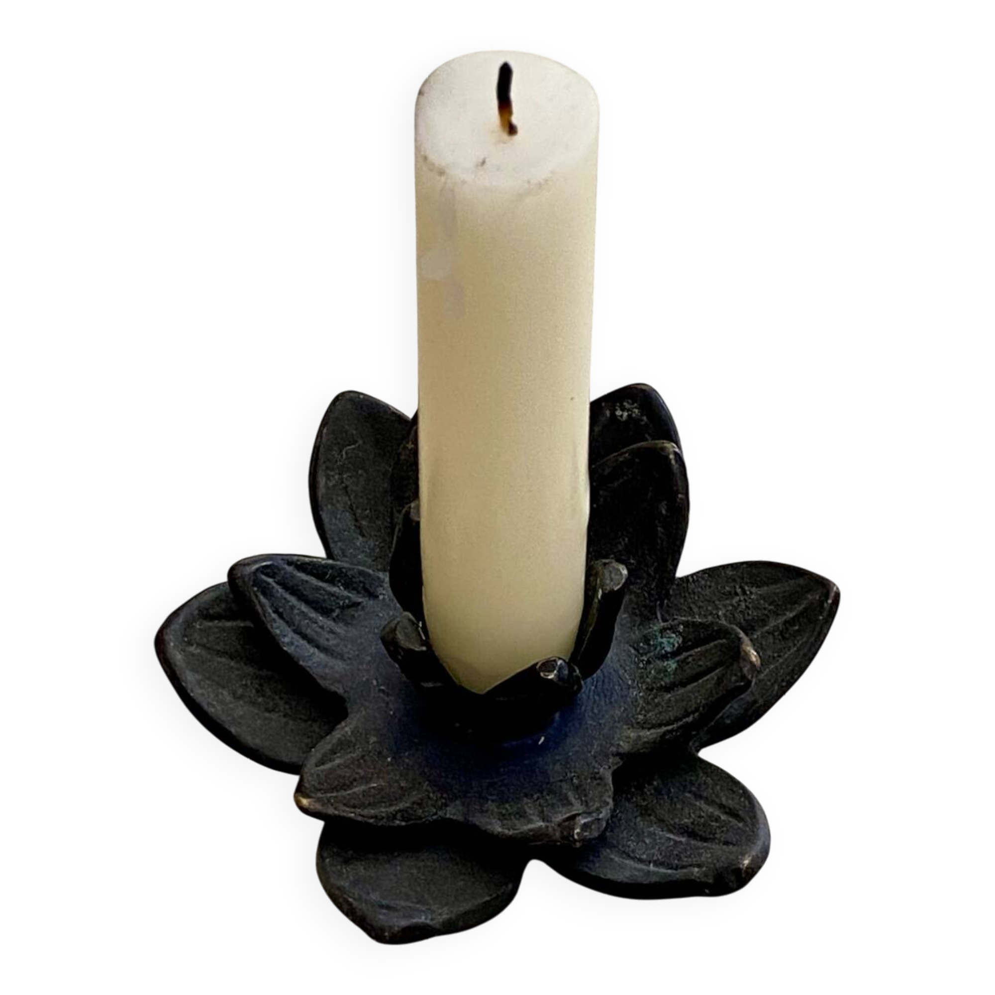 Cast iron candle holder