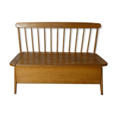 Ancien banc en bois pour enfant