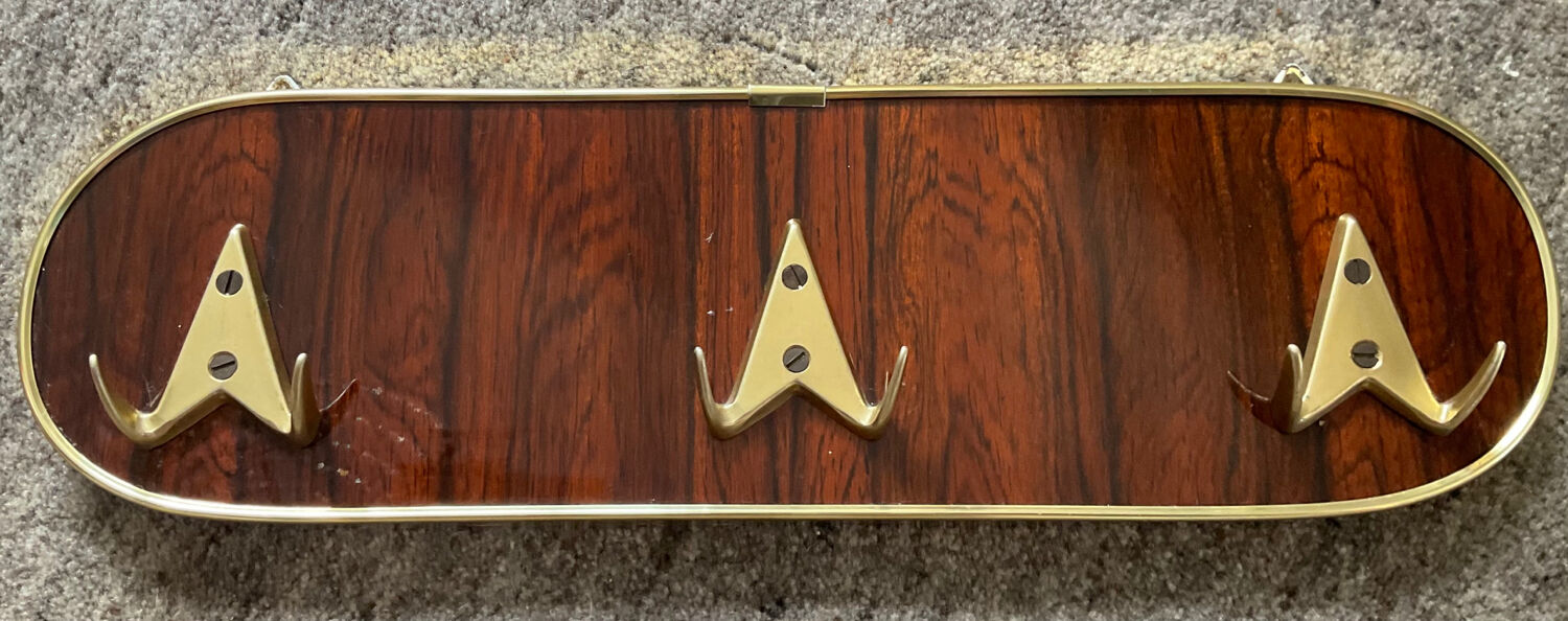 Formica towel rack from the 60s and 70s