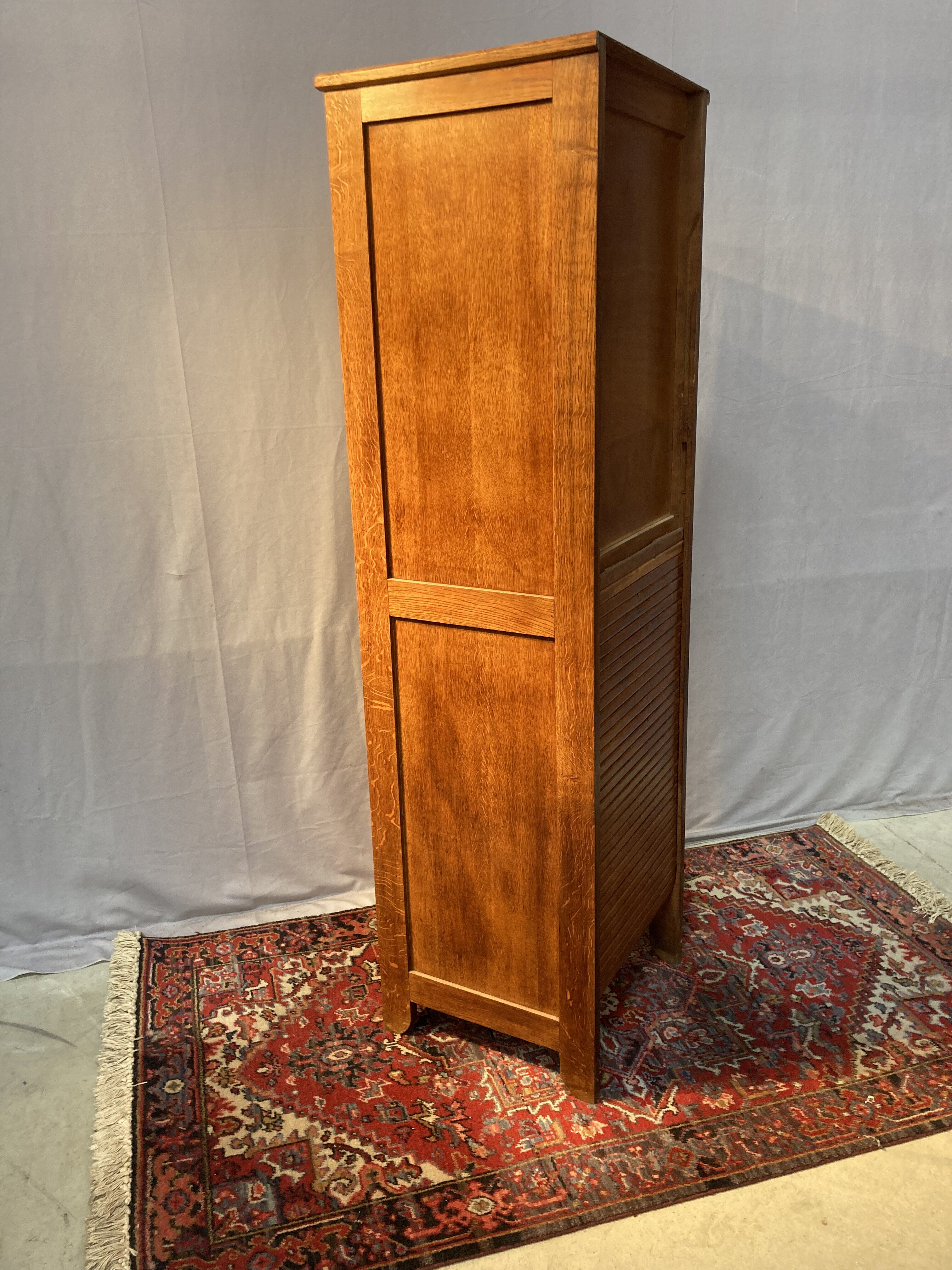 Wooden curtain filing cabinet