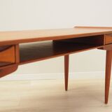 Table basse en teck, design danois, années 1970, production : Danemark