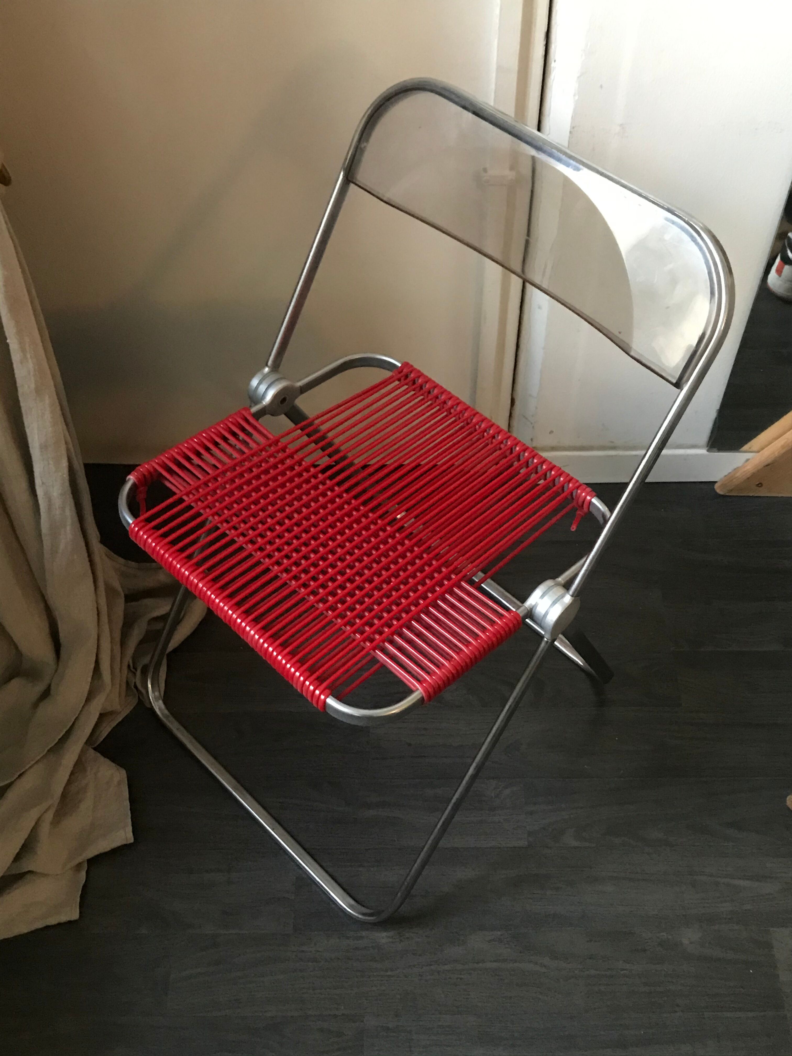 Chaise Plia par Giancarlo Piretti scoubidou