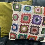 Grannys squares crochet vintage 70 cushion