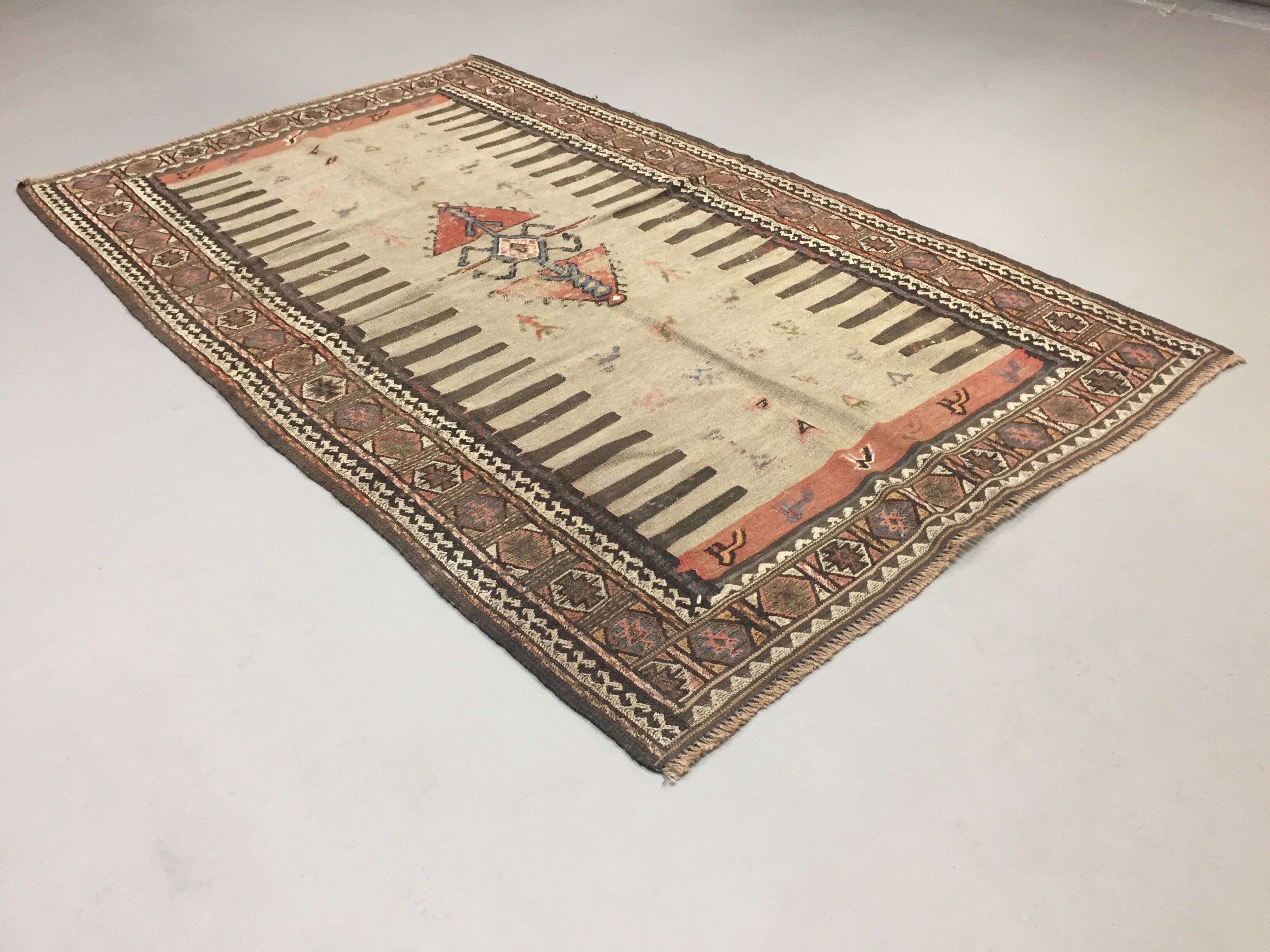 Turkish kilim 178x106 cm