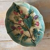 Late 19th century slip dish