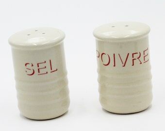 Salière et poivrière en céramique