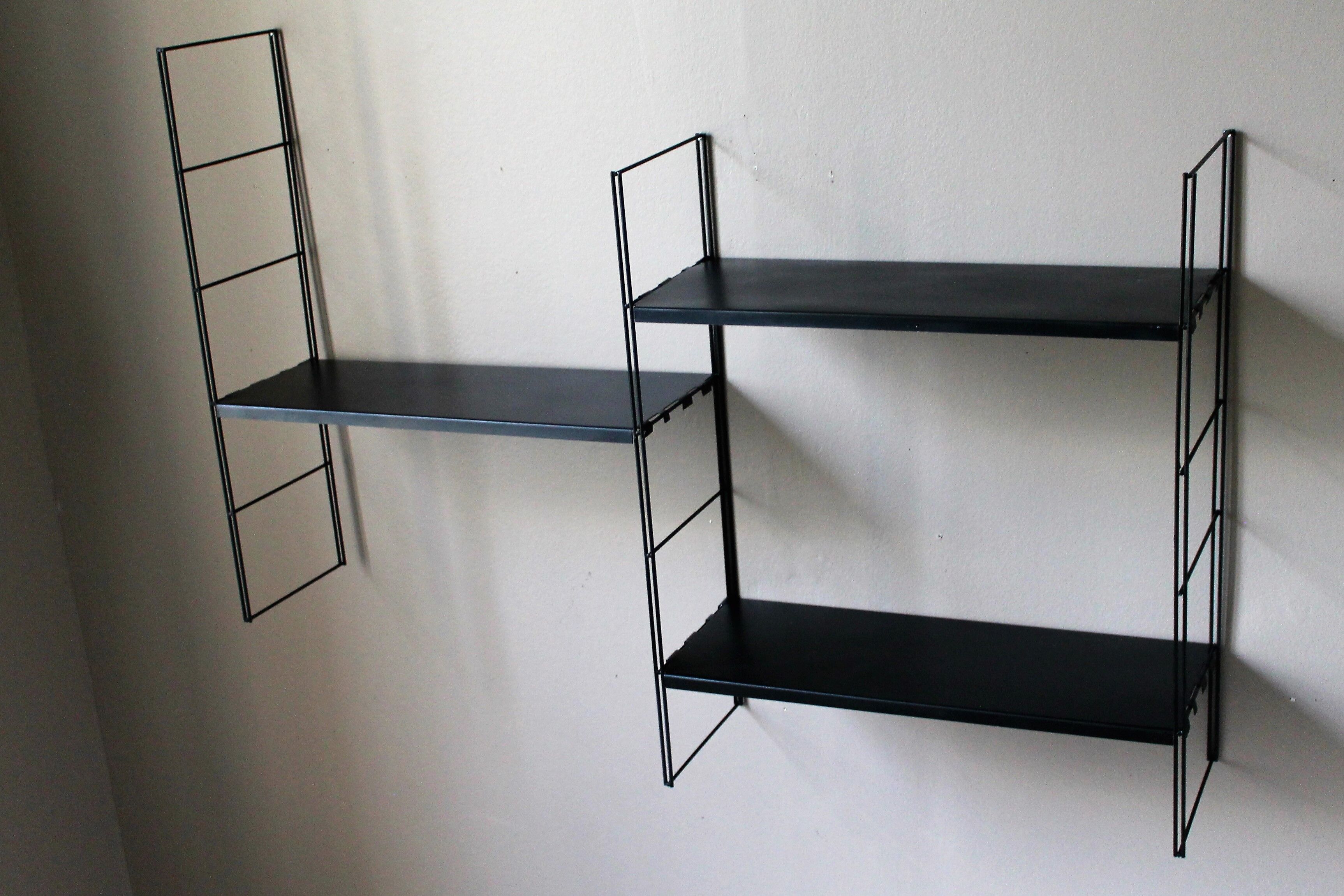 Vintage 'tomado' shelf