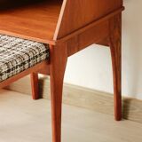 Vintage seat - old telephone cabinet - chippy seats