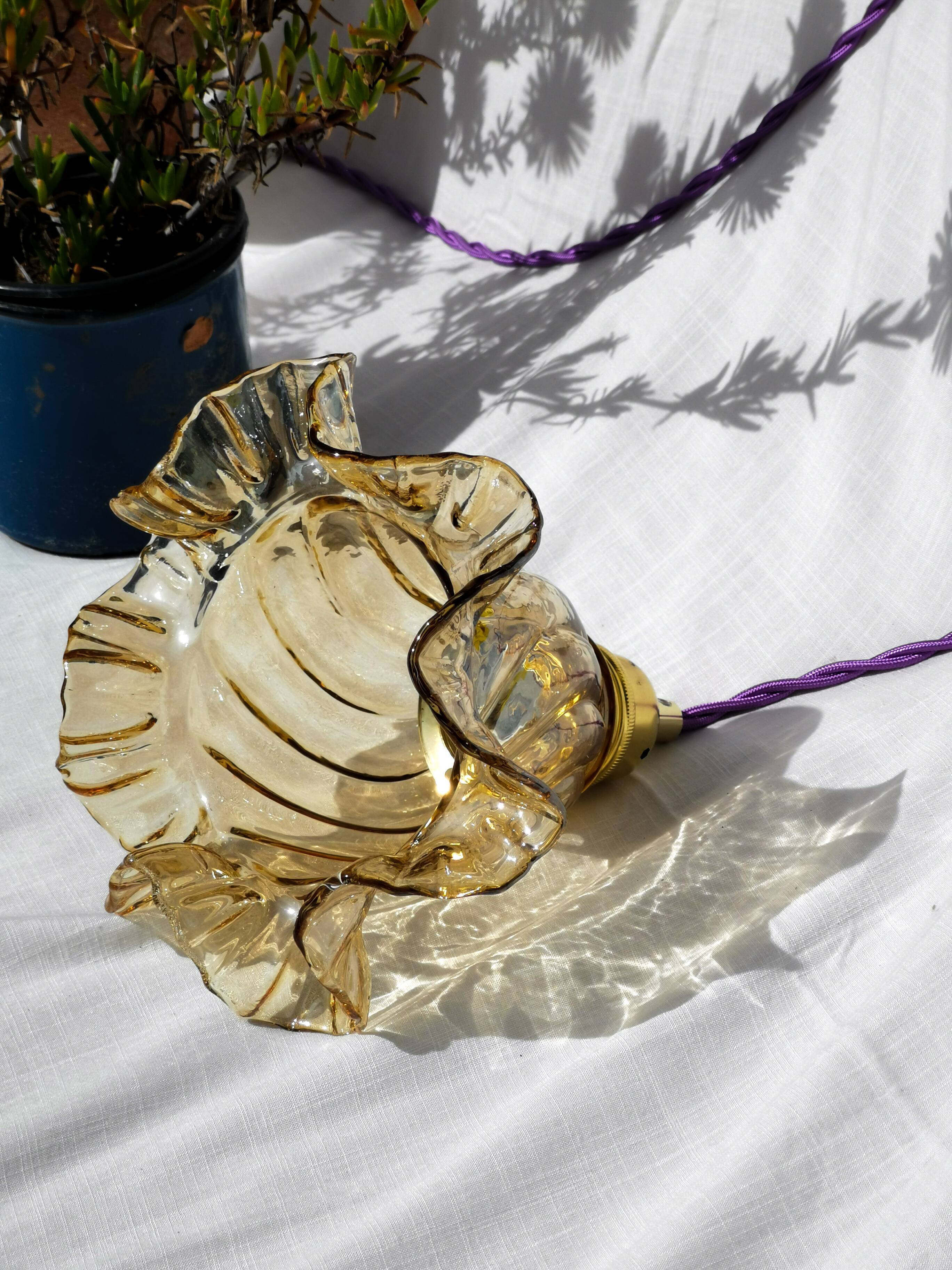 Amber glass tulip walker