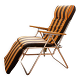 Camping deck chair