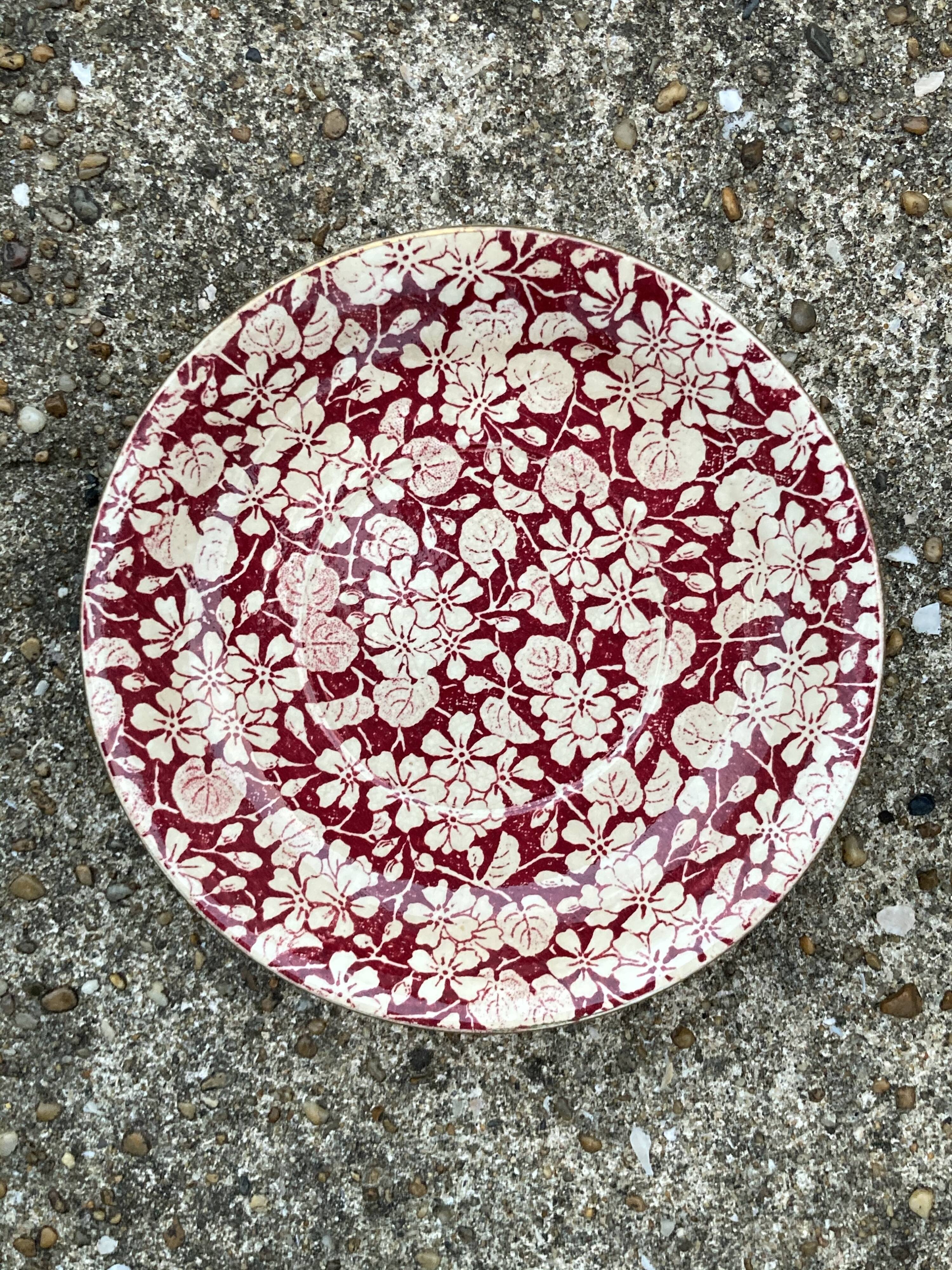 Assiettes fleurs en faience