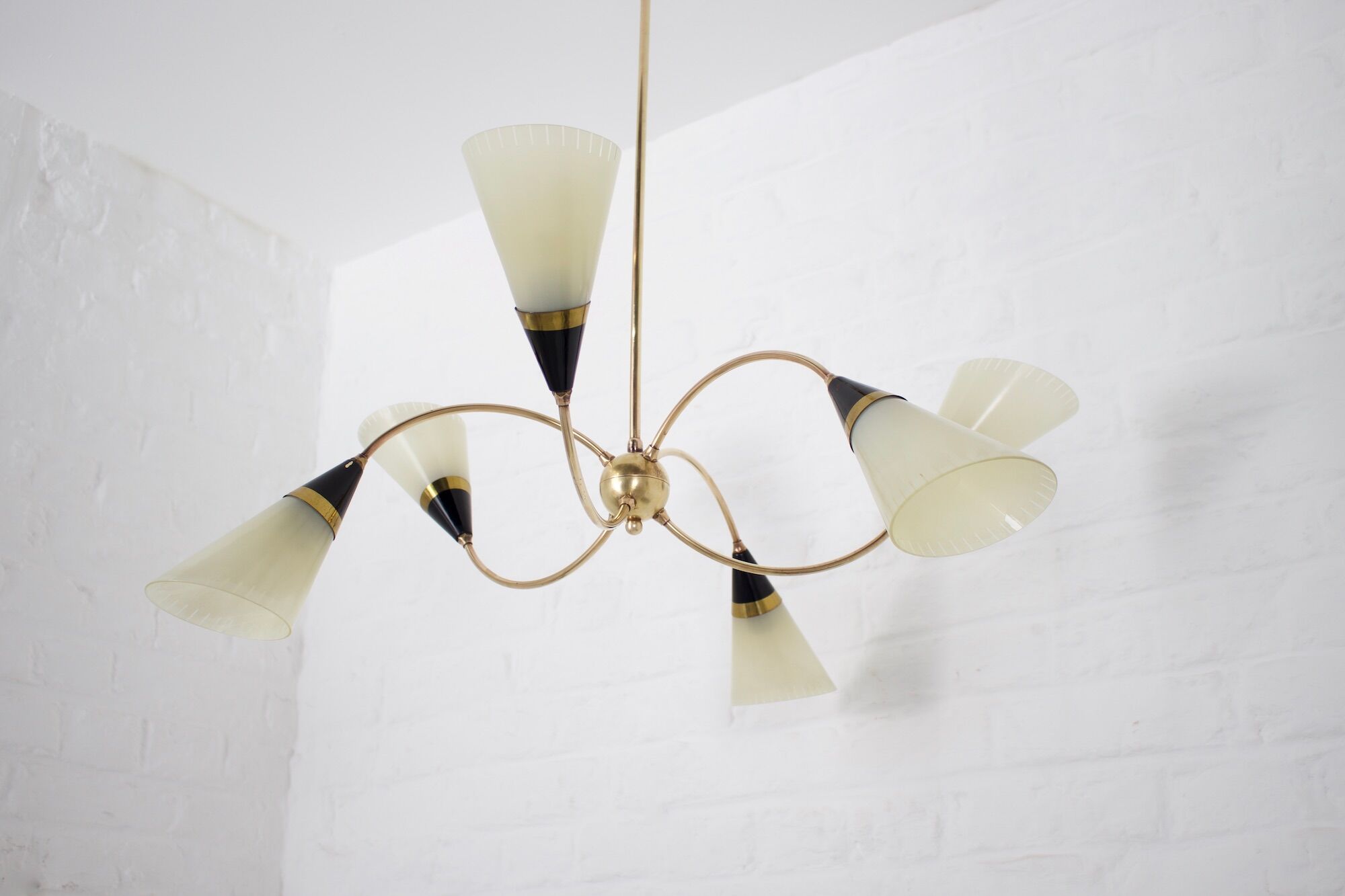 Brass chandelier sputnik